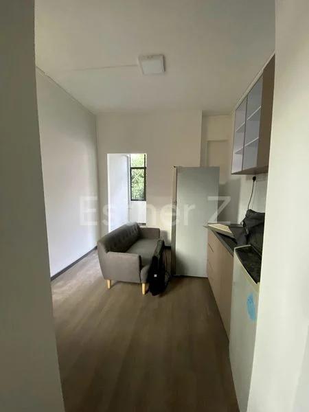 1 Bed Walk-up Apartment (Condo) for Rent in  Canberlin Lodge - Image 5